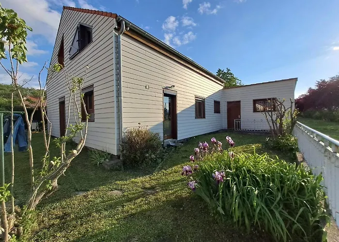 Maison 11personnes Calme, Emplacement Ideal Дом отдыха