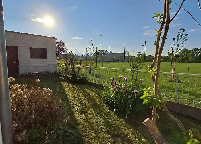 Maison 11personnes Calme, Emplacement Ideal Дом отдыха